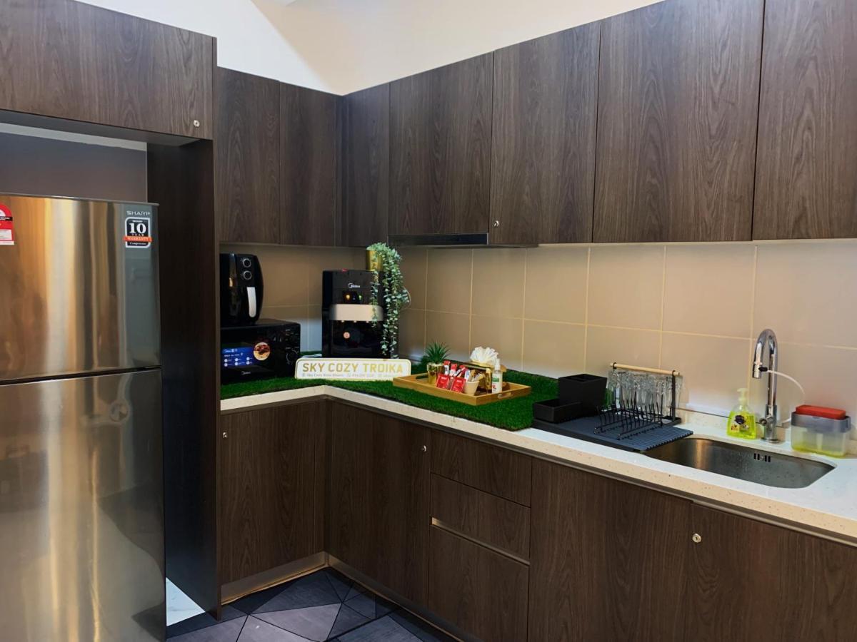 Sky Cozy Troika Residence, 1 Bedroom 4-6 Pax, 2 Bedrooms 6-8 Pax, Pool Vew, Sky & City View, Free Parking, Pool, Unlimited Wifi & Netflix Kota Bharu Exterior foto