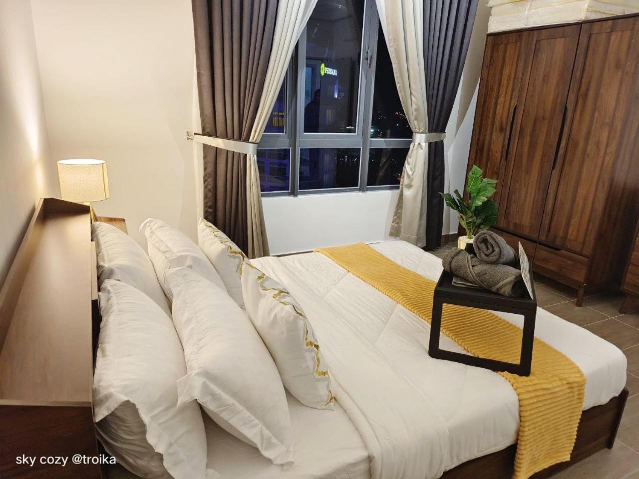 Sky Cozy Troika Residence, 1 Bedroom 4-6 Pax, 2 Bedrooms 6-8 Pax, Pool Vew, Sky & City View, Free Parking, Pool, Unlimited Wifi & Netflix Kota Bharu Exterior foto