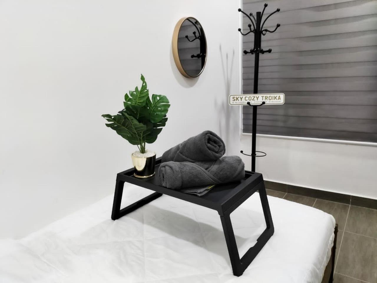 Sky Cozy Troika Residence, 1 Bedroom 4-6 Pax, 2 Bedrooms 6-8 Pax, Pool Vew, Sky & City View, Free Parking, Pool, Unlimited Wifi & Netflix Kota Bharu Exterior foto